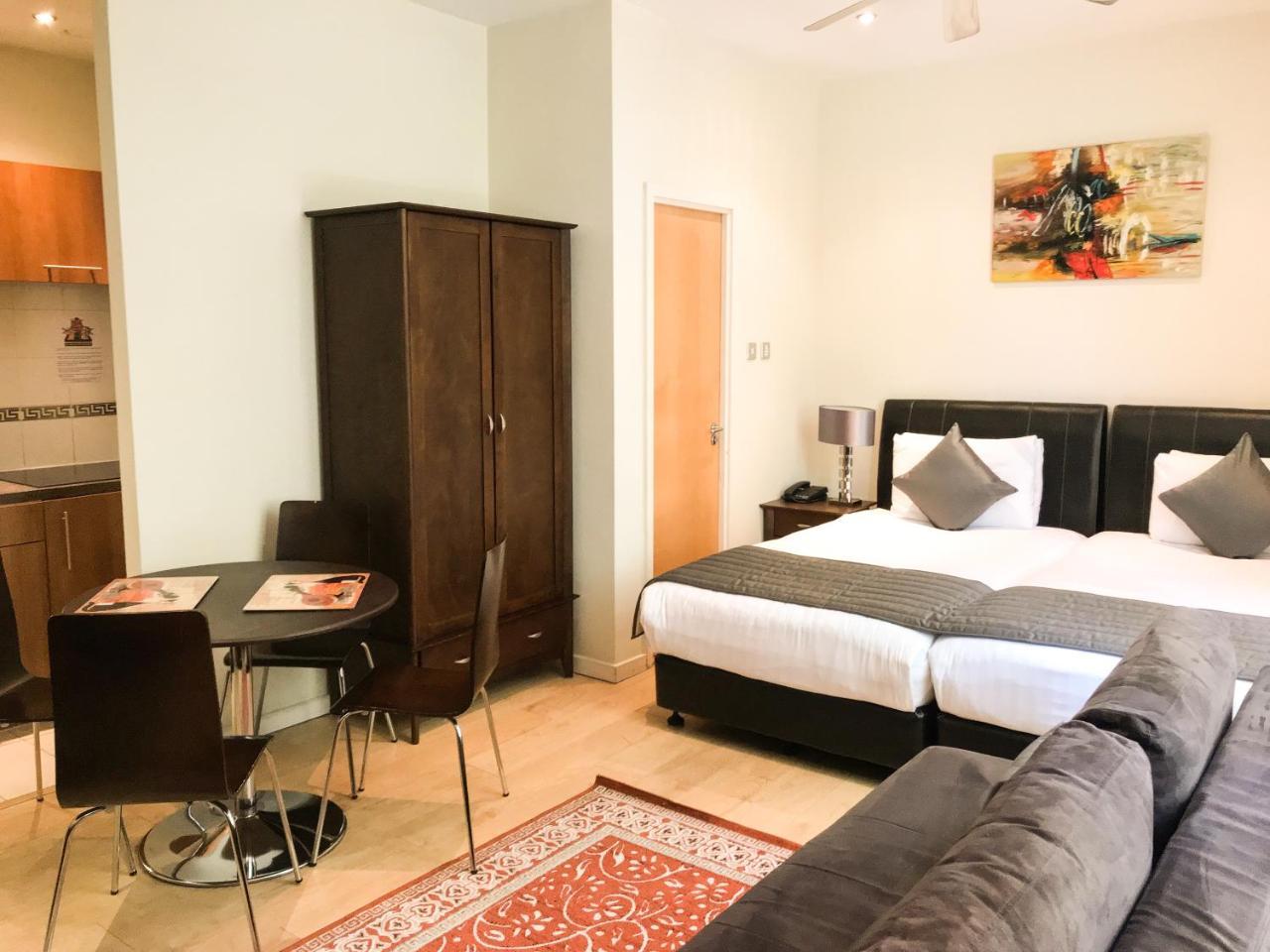 Grand Plaza Serviced Londen